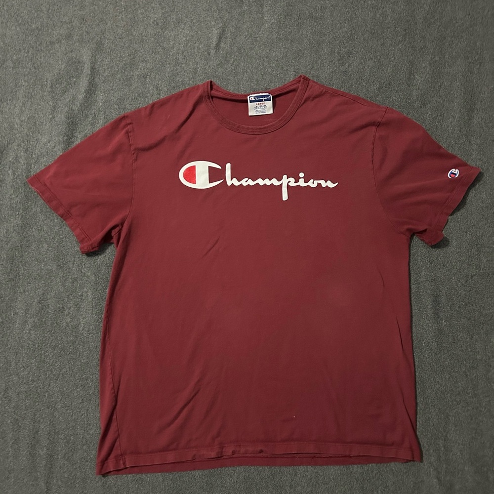Champion Men's Red T-Shirt